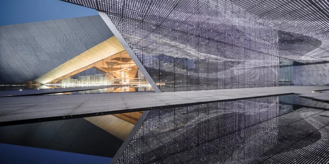 昱湖壹号城市展厅，J9集团国际站建设设计